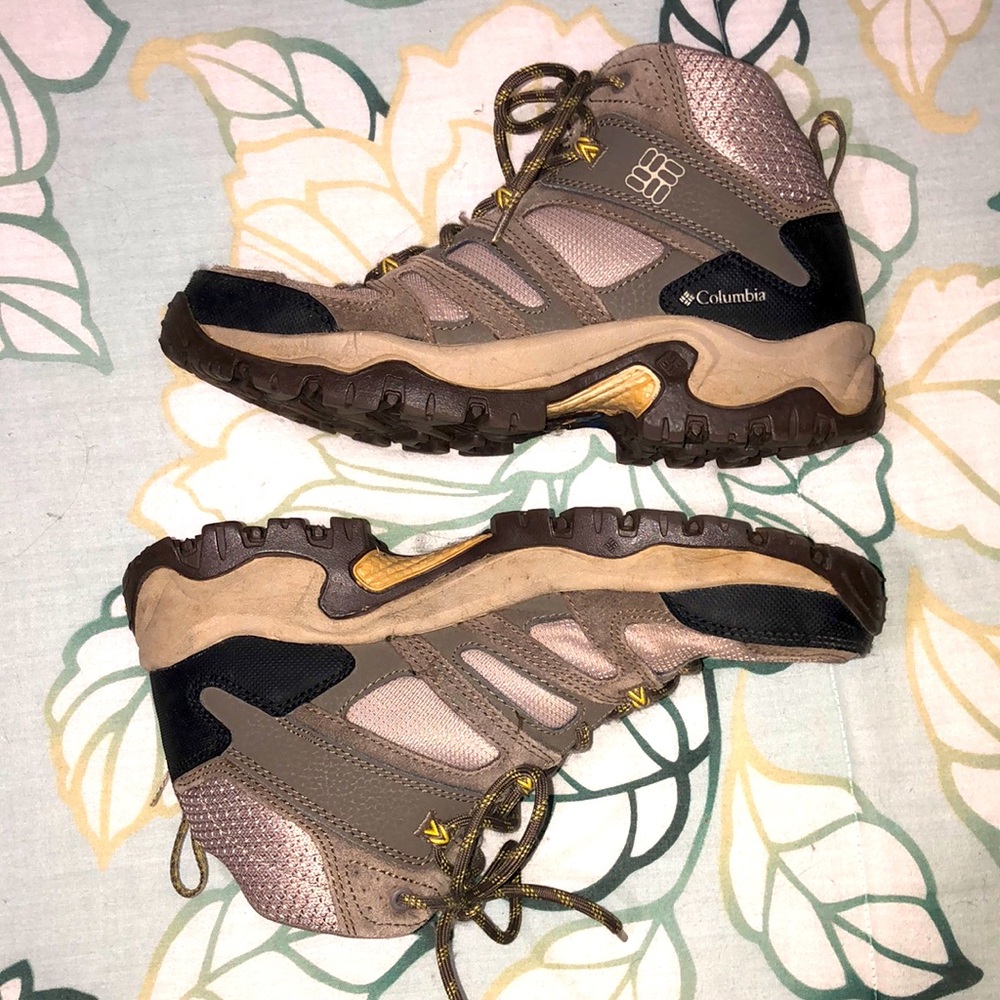 Columbia Boots